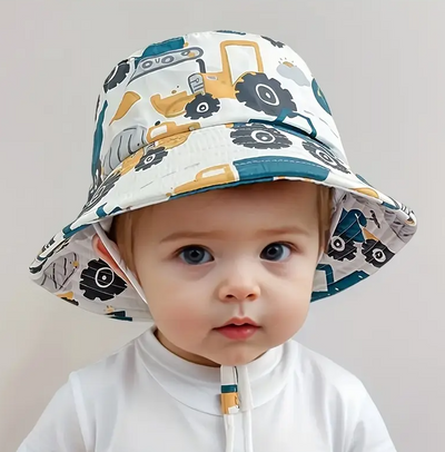 Bonnet enfant motif tracteur