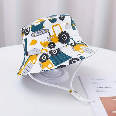 Bonnet enfant motif tracteur