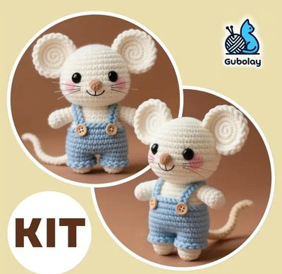 Souris au crochet en salopette