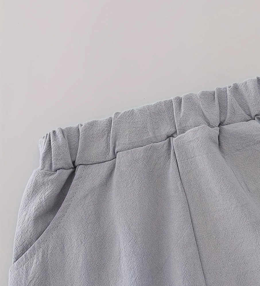 Ensemble d'été 2 pièces pour bébé : haut blanc, short gris