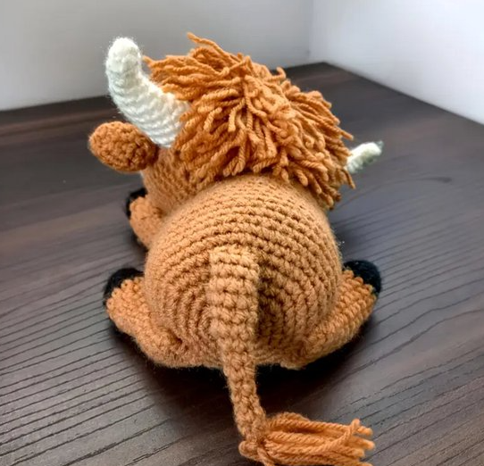 Ensemble de crochet Vache des Highlands endormie