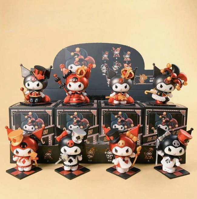 La boîte mystère d'Halloween de Sanrio Kuromi est de retour uniquement non ouverte.
