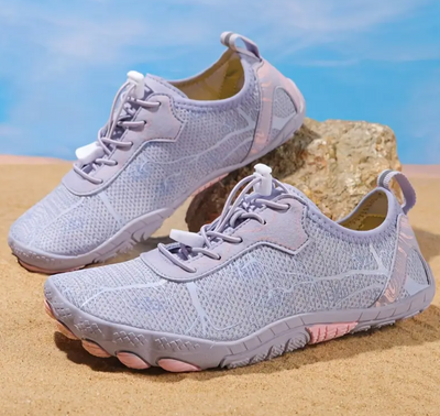 Chaussures de natation violettes pour femmes