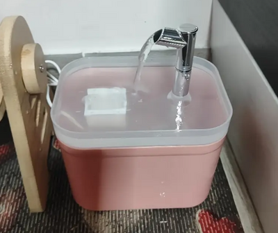 Automatische Kattenwaterfontein in Moderne Kleuren