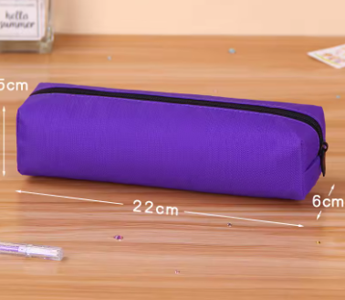 Simpele pennenzak in verschillende kleuren