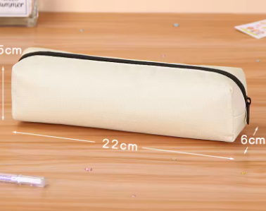 Simpele pennenzak in verschillende kleuren