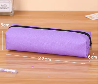 Simpele pennenzak in verschillende kleuren